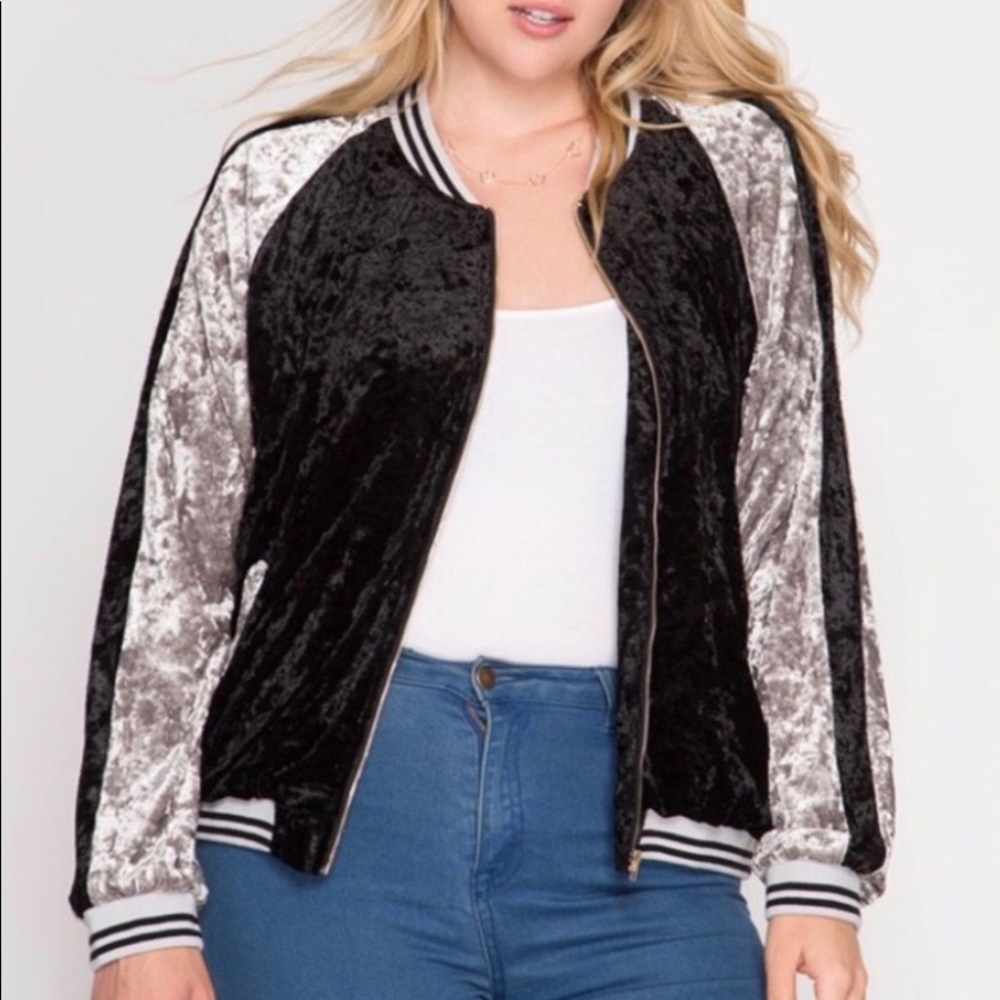 Plus Sz Black/Silver Crushed Velvet Jacket